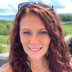 Dr. Jessica Zehnpfennig