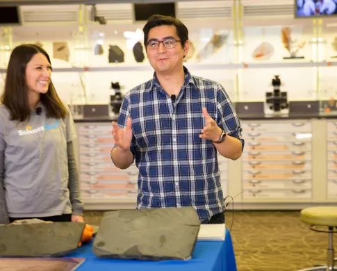 Paleontologist Karma Nanglu gestures while talking during a Smithsonian Science How webcast rehearsal.