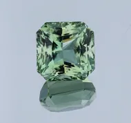 Beryl (var. green beryl) (NMNH G11468)::12960588