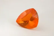 Opal (var. fire opal) (NMNH G11440-00)::10960980