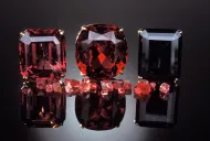 Spinel gemstones (NMNH G2165, G3685, G2166)::10957088