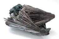 Kermesite with sonarmontite and dolomite (NMNH R16168)::1000990