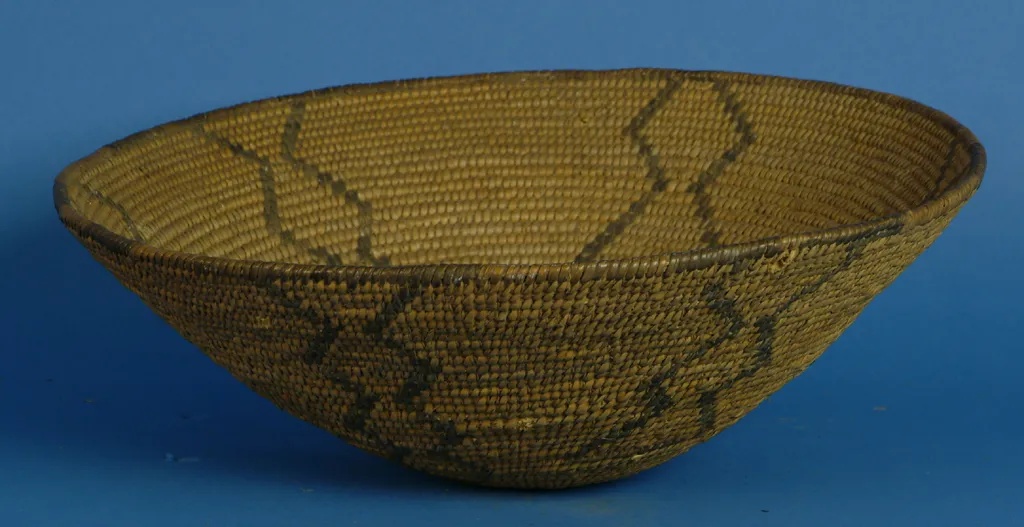 Palmer Object E5548 - side