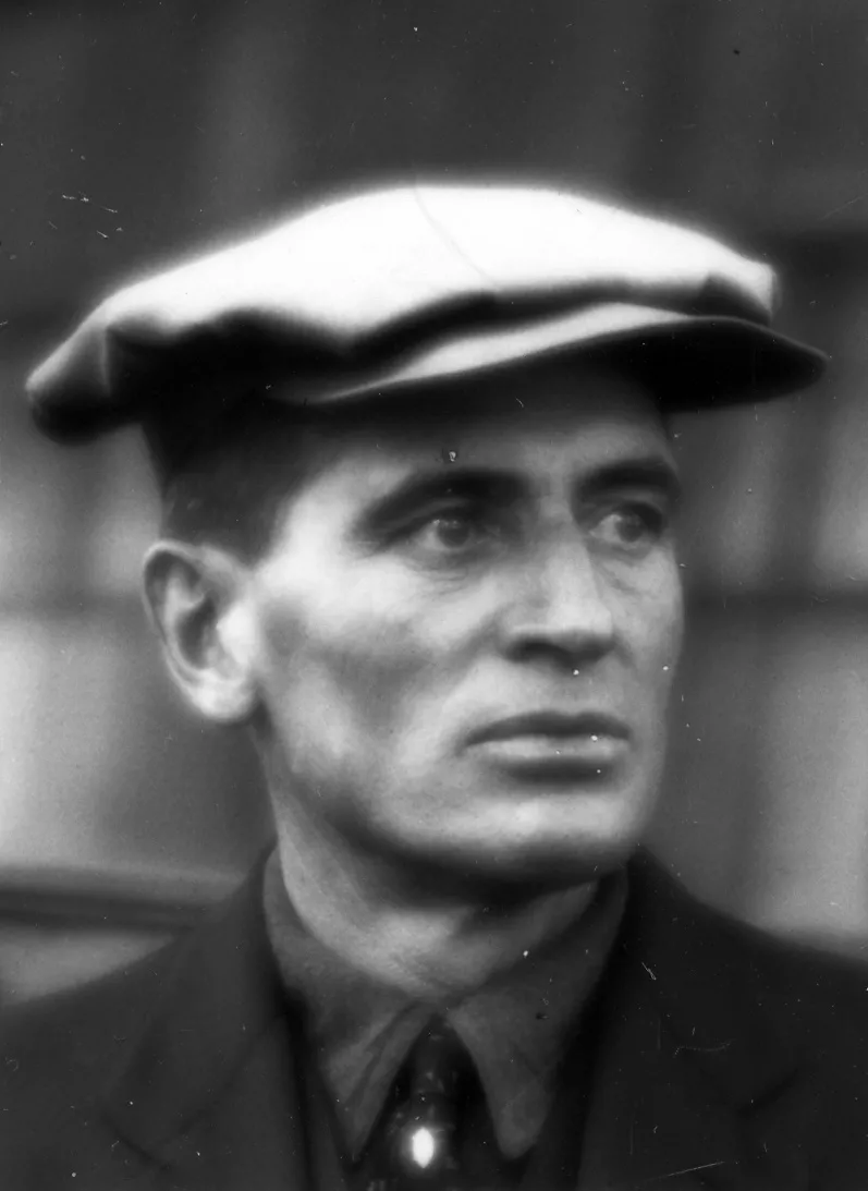 Black and white portrait of Edward Goldamn.